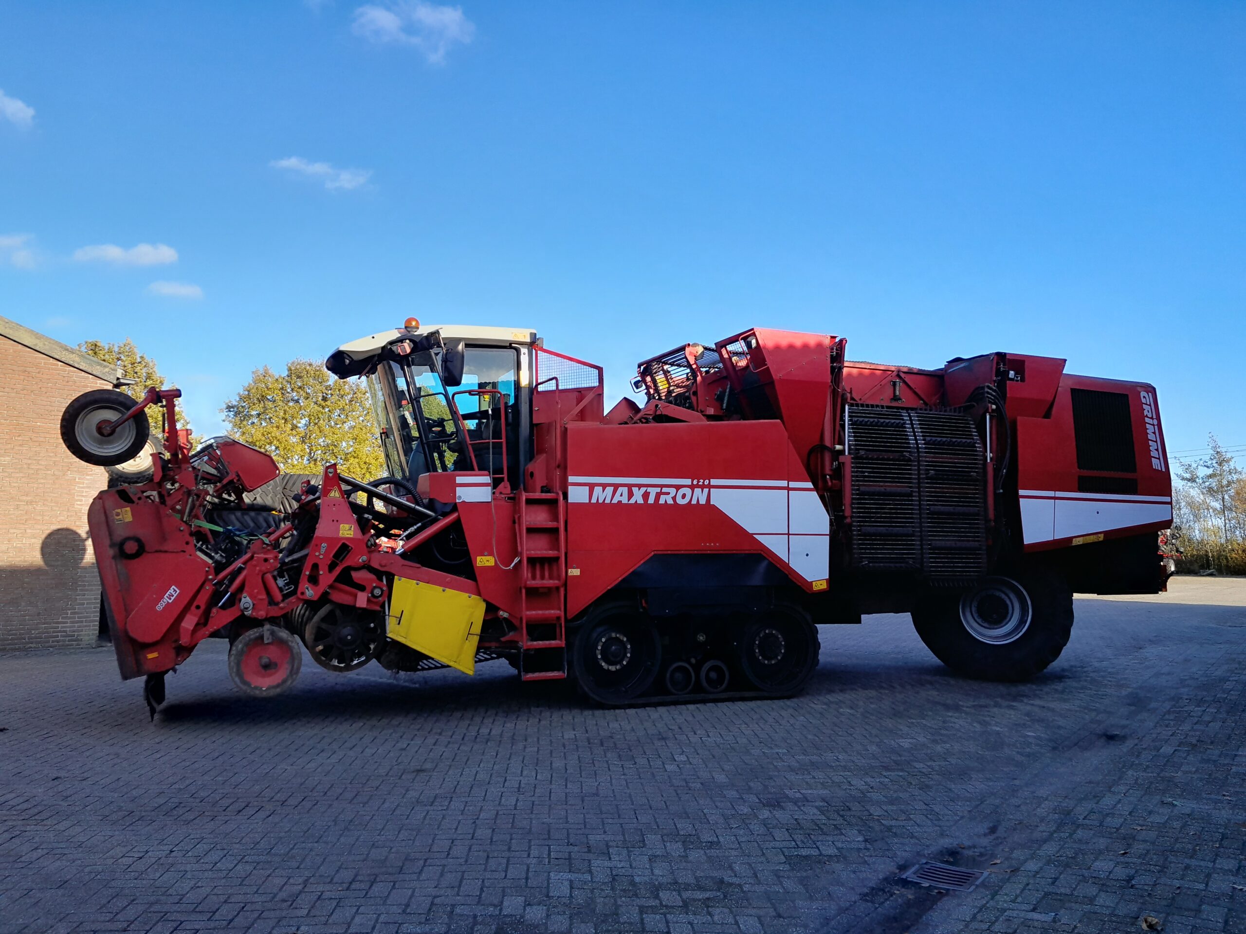 Grimme Maxtron 620 - Zonna